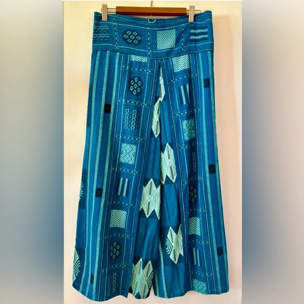 Blue Woven Cropped Cotton Palazzo Pants - Picture 1 of 7